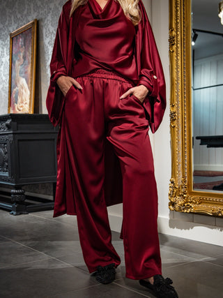 Punane kostüüm #1083