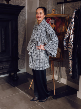Noir Kimono