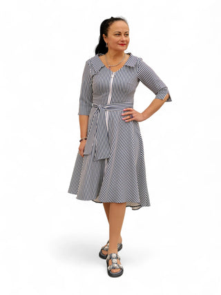 Triibuline kleit #1053