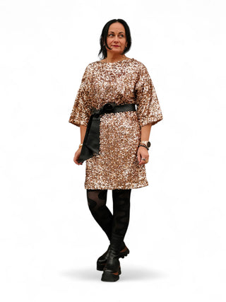 Kuldne litritega kleit + vöö #1046