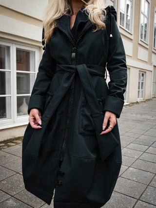 Raincoat Mantel #1061