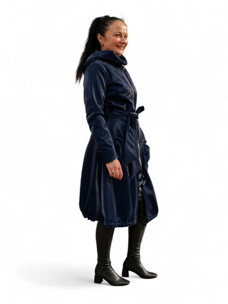 Tumesinine mantel #1031